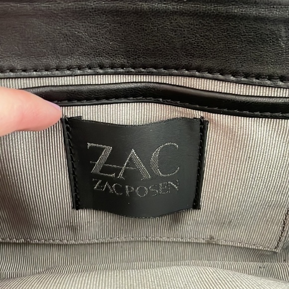 ZAC Posen bow spotted design magnetic clutch - Picture 6 of 11